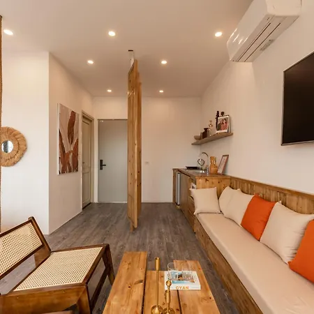 Train Street View- Amber-Touched & Private Self-Check-In Apartment Hanoi Exterior photo