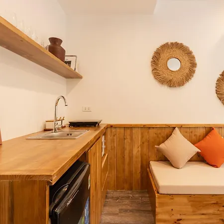Train Street View- Amber-Touched & Private Self-Check-In Apartment Hanoi Exterior photo